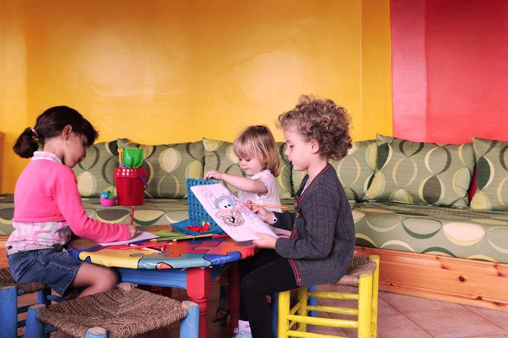 Tui Suneo Kenzi Europa Αγκαντίρ Ανέσεις φωτογραφία Children at a nursery school